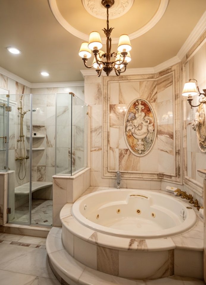 43 Fabulous Romantic Bathroom Designs for Luxury Home Spas