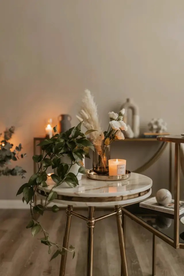 Sheer Table Runner with Floral Swag Set β Romantic Wedding Head Table Idea